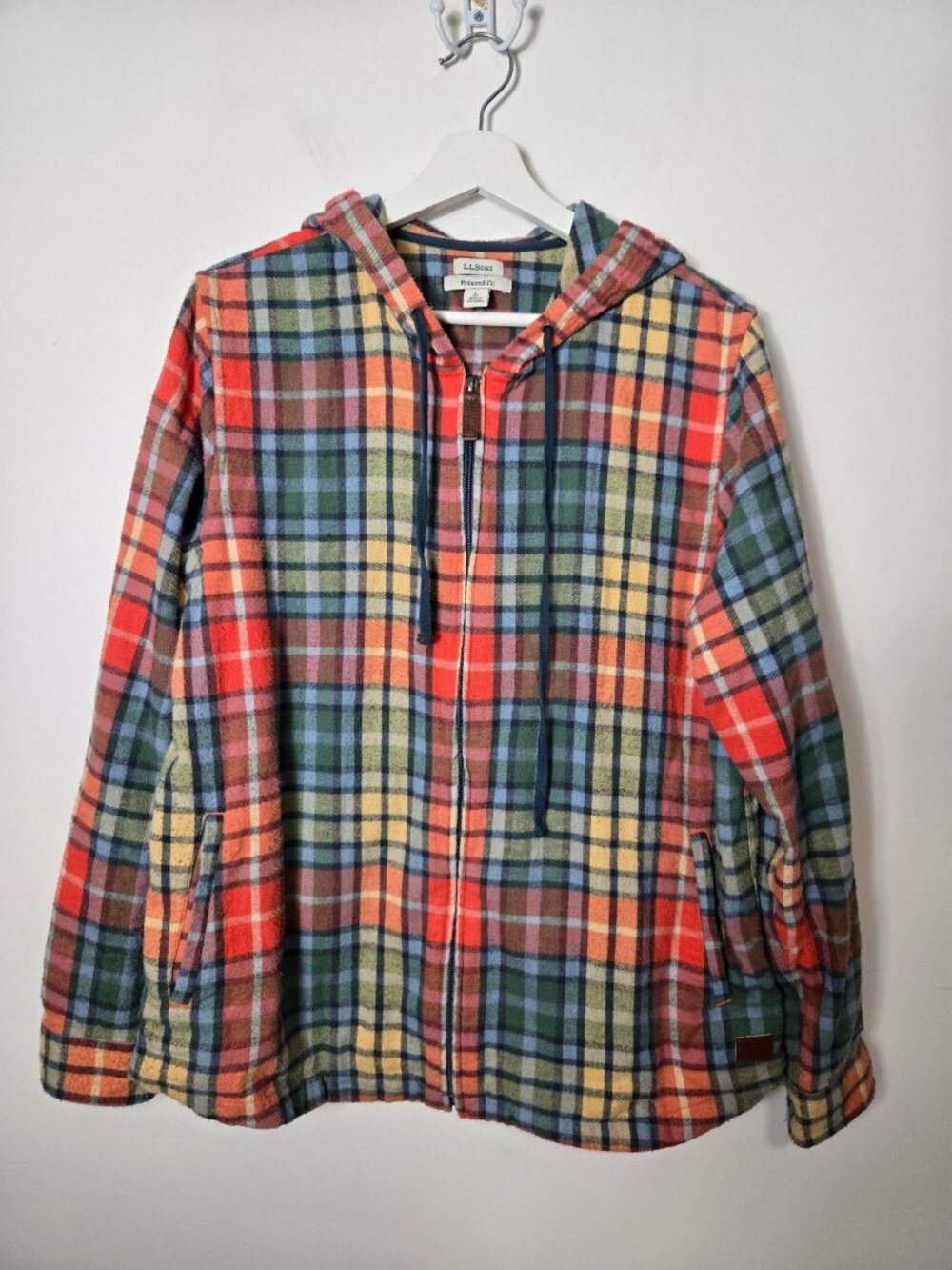 L.L. Bean Women's Size L Scotch Plaid Full-Zip Flannel Hooded Shirt Jacket